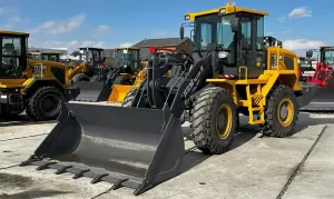 Фронтальный погрузчик HZM XC33D